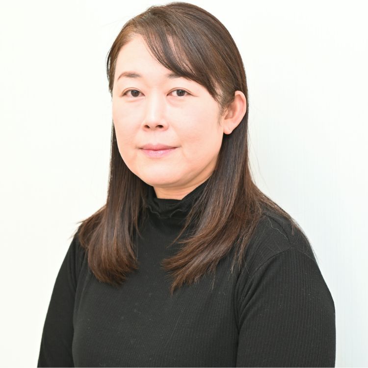 石垣　純子