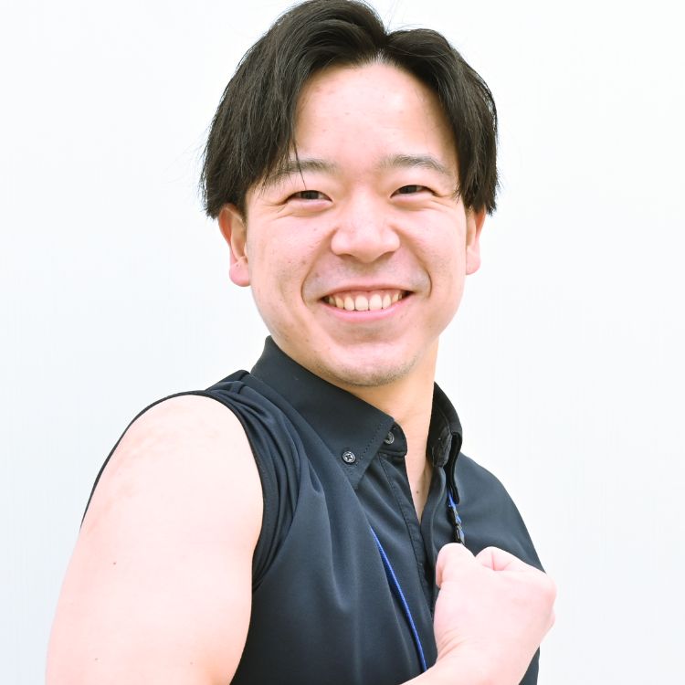 山口　史晃